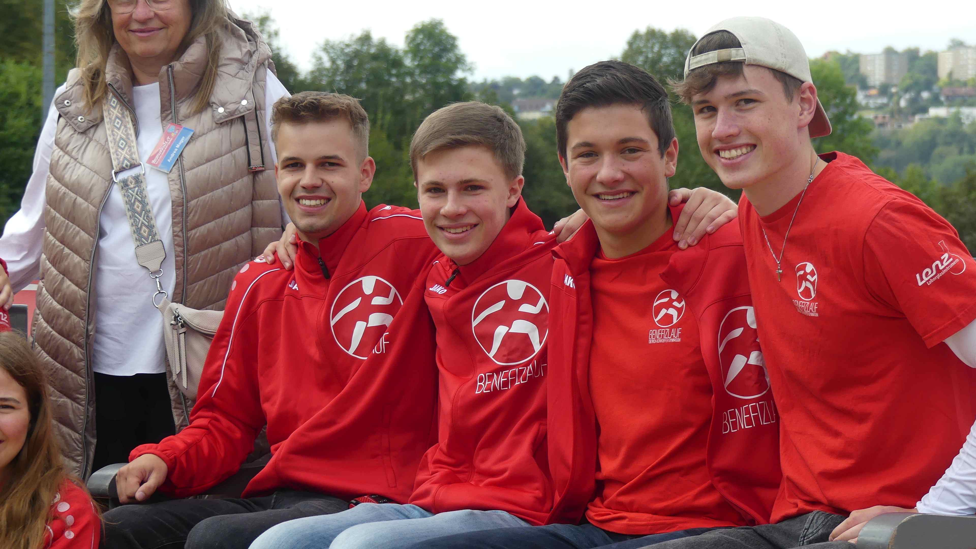 Bild vom 14. Benefizlauf im Jahr 2024. Dies ist das 106. Bild.